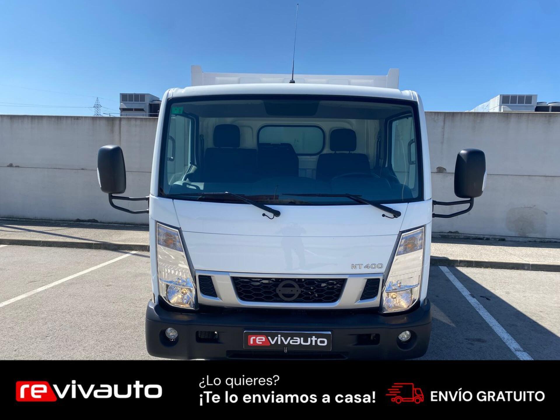 Nissan NT400 galería