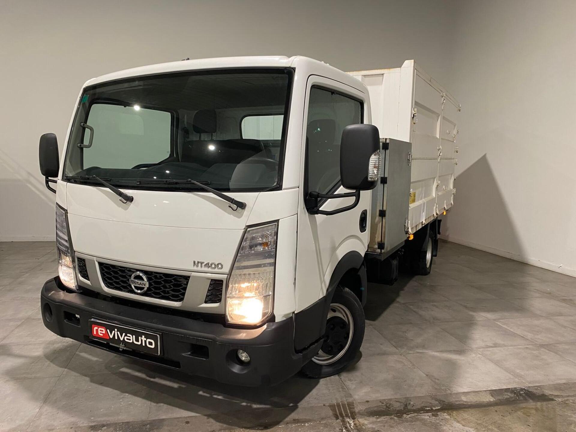 Nissan NT400 galería